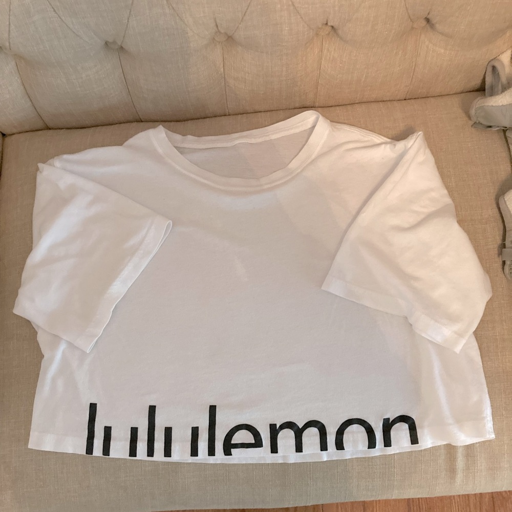 Lululemon crop